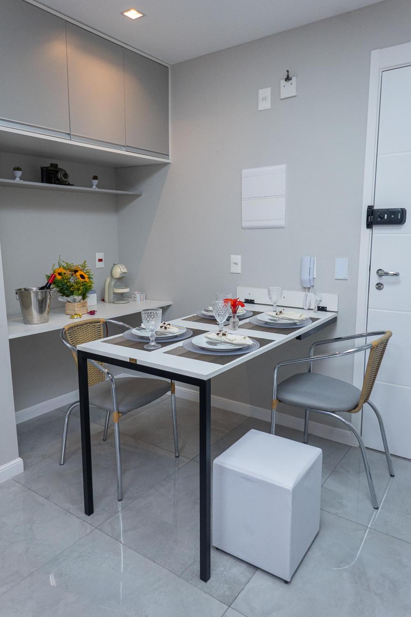 Apartamento Dos Espelhos Ao Lado Do Metro Na Prudente